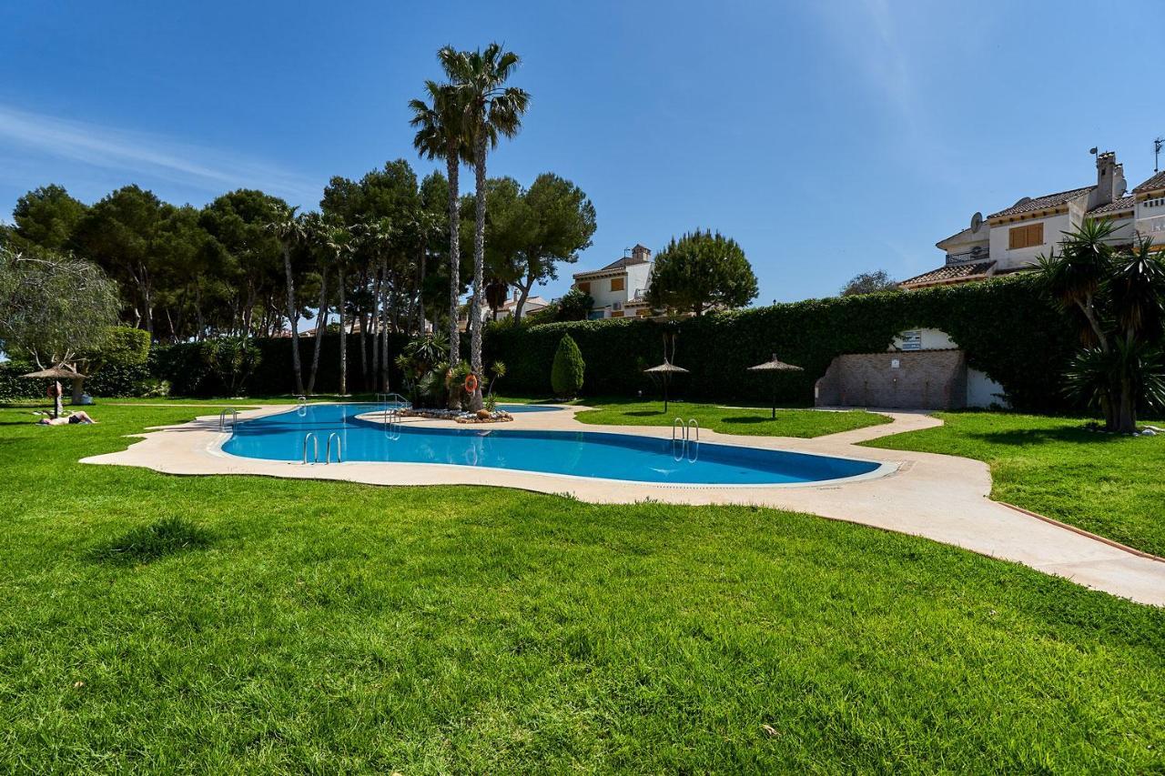 Espanhouse Rio Mar Pilar de la Horadada Kültér fotó